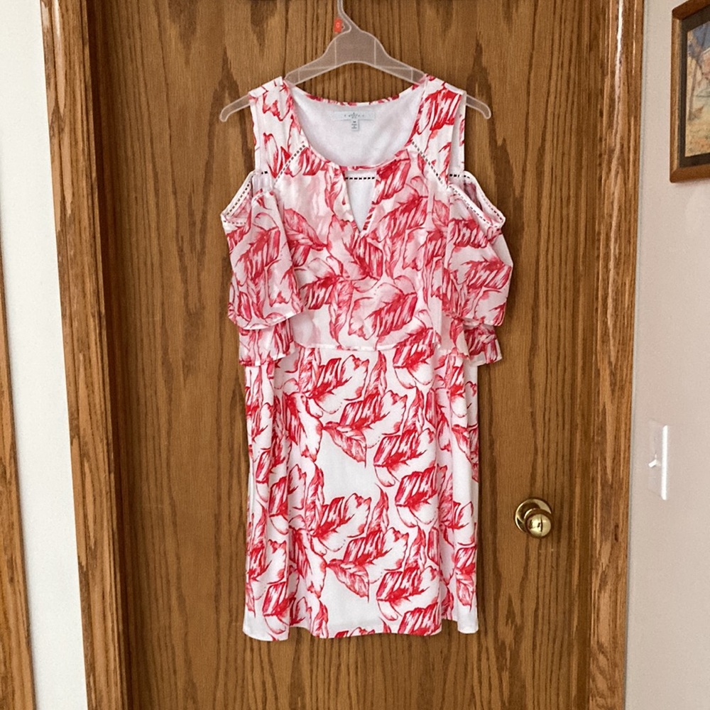Fever cold shoulder dress size M